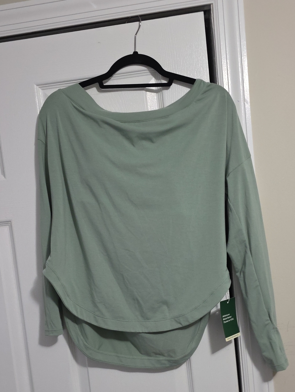 Halara One Shoulder Long Sleeve Thumb Hole High Low Shirt Built In Bra XS - Picture 2 of 13